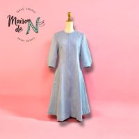 【立体感が美しい、プリンセスラインのジップドレス】