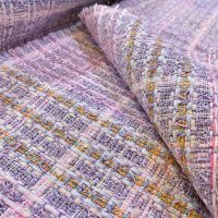 【やわらかさの中に、芯のあるノーカラージャケットを】