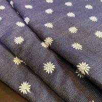 【何も考えずに着てきちんと決まる一枚】